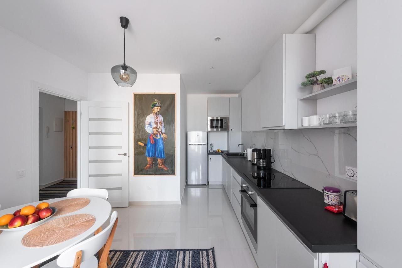Luxury Apartment Slava Ukraini Ιβανό-Φρανκίβσκ Εξωτερικό φωτογραφία