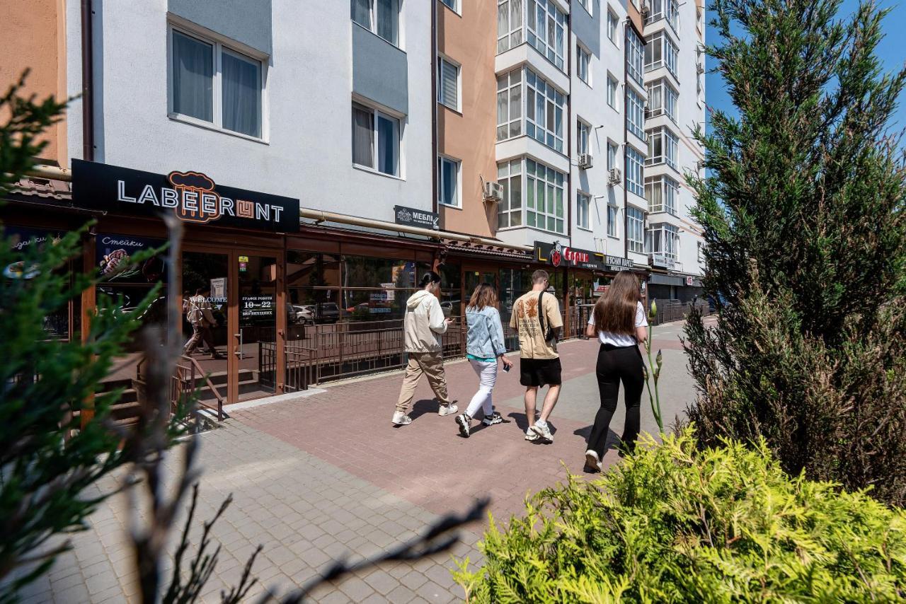 Luxury Apartment Slava Ukraini Ιβανό-Φρανκίβσκ Εξωτερικό φωτογραφία